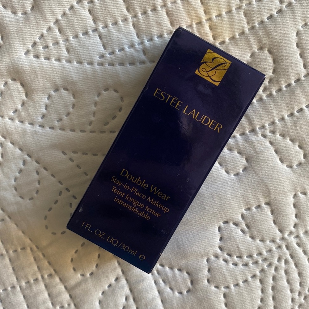 Unopened Estée Lauder Double Wear Foundation 2C3 Fresco